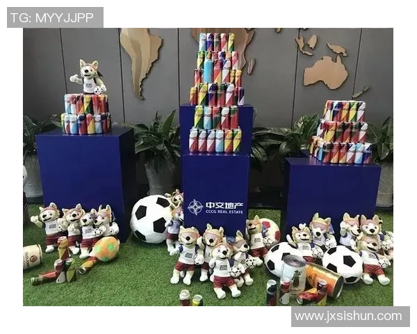 足球球星饭卡包热销 追逐梦想的纪念品为球迷带来无限回忆